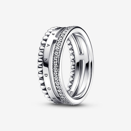 Anillo con Pavé y Abalorios con Logotipo de Pandora Signature