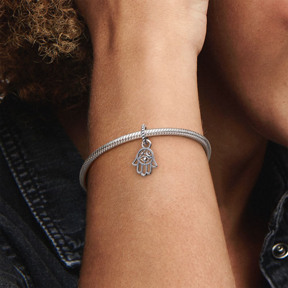 Charm Hamsa Protectora